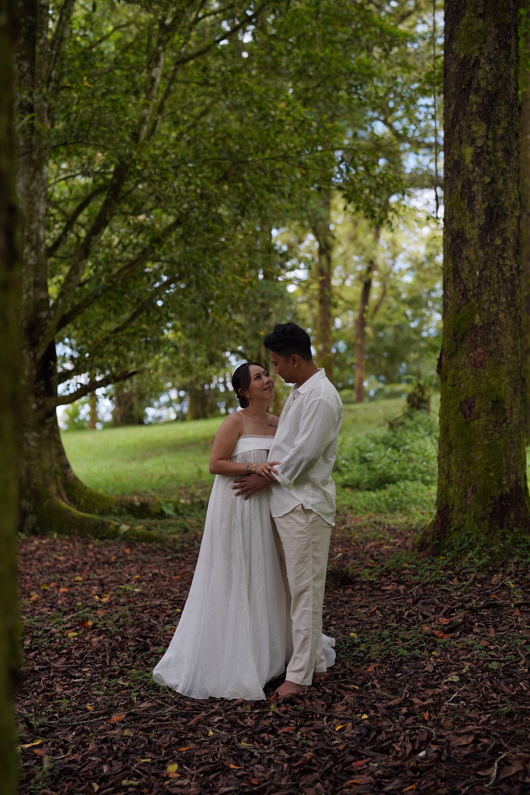 A fairytale moment under the trees